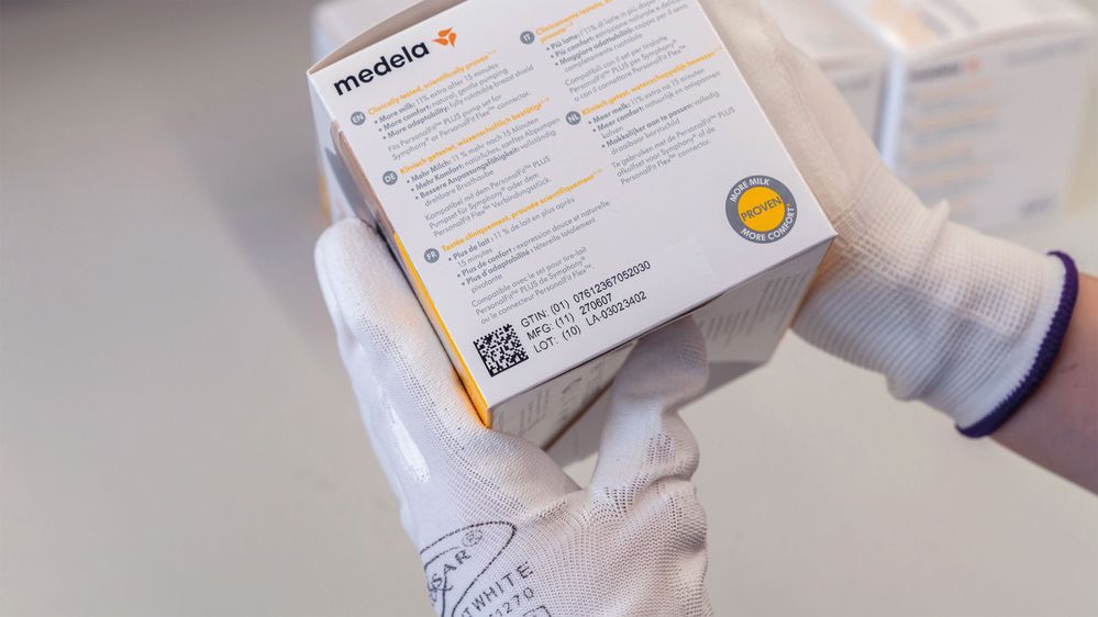 Boîte pliante pour médicaments imprimée avec l’imprimante à jet d’encre Markoprint X1JET HP Standard