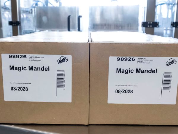 Étiquette sur le côté du carton 2