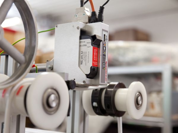 Pièce en caoutchouc imprimée avec l’imprimante à jet d’encre Markoprint X1JET HP Standard