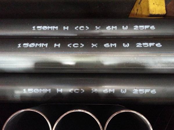 Zanasi DOD Z402 Codage jet d’encre sur tubes plastiques extrudés