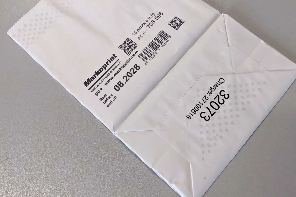 High resolution inkjet printing label on paper bag
